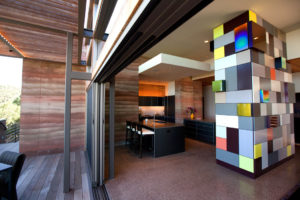 Old and modern ways of constructing houses