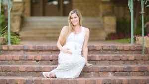 Maternity Photographer and Regarding Aspects