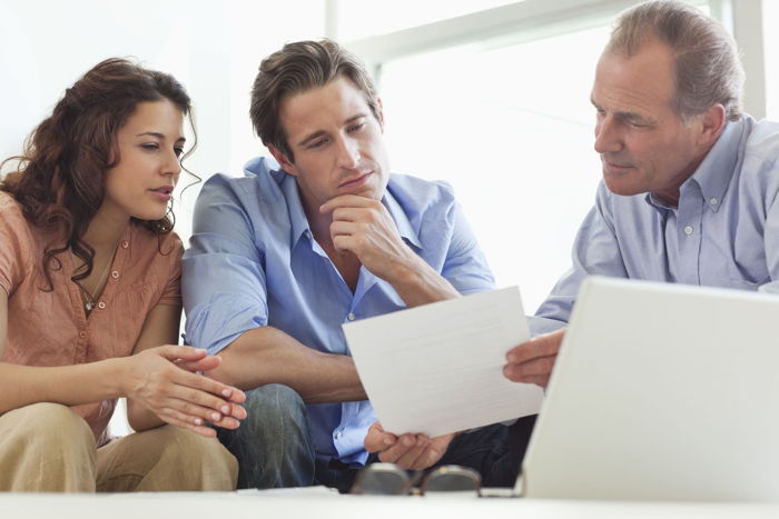 Financial Advisor Or an Investment Advisor
